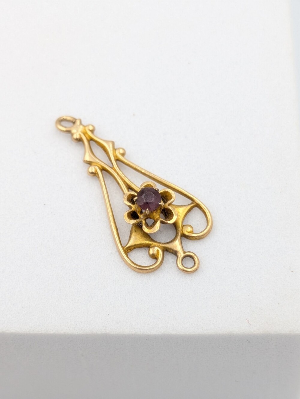 Antique solid 10k gold yellow gold pendant with purple amethyst glass or stone